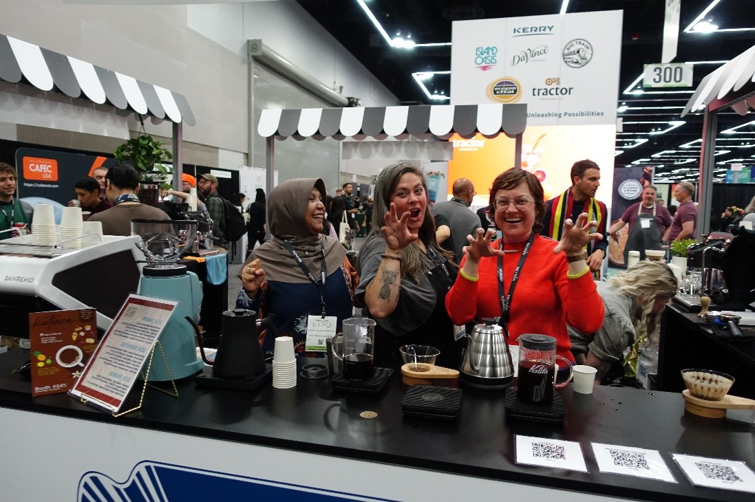 Promoting Fairtrade Specialty Coffee From Asia at “SCA Expo” in